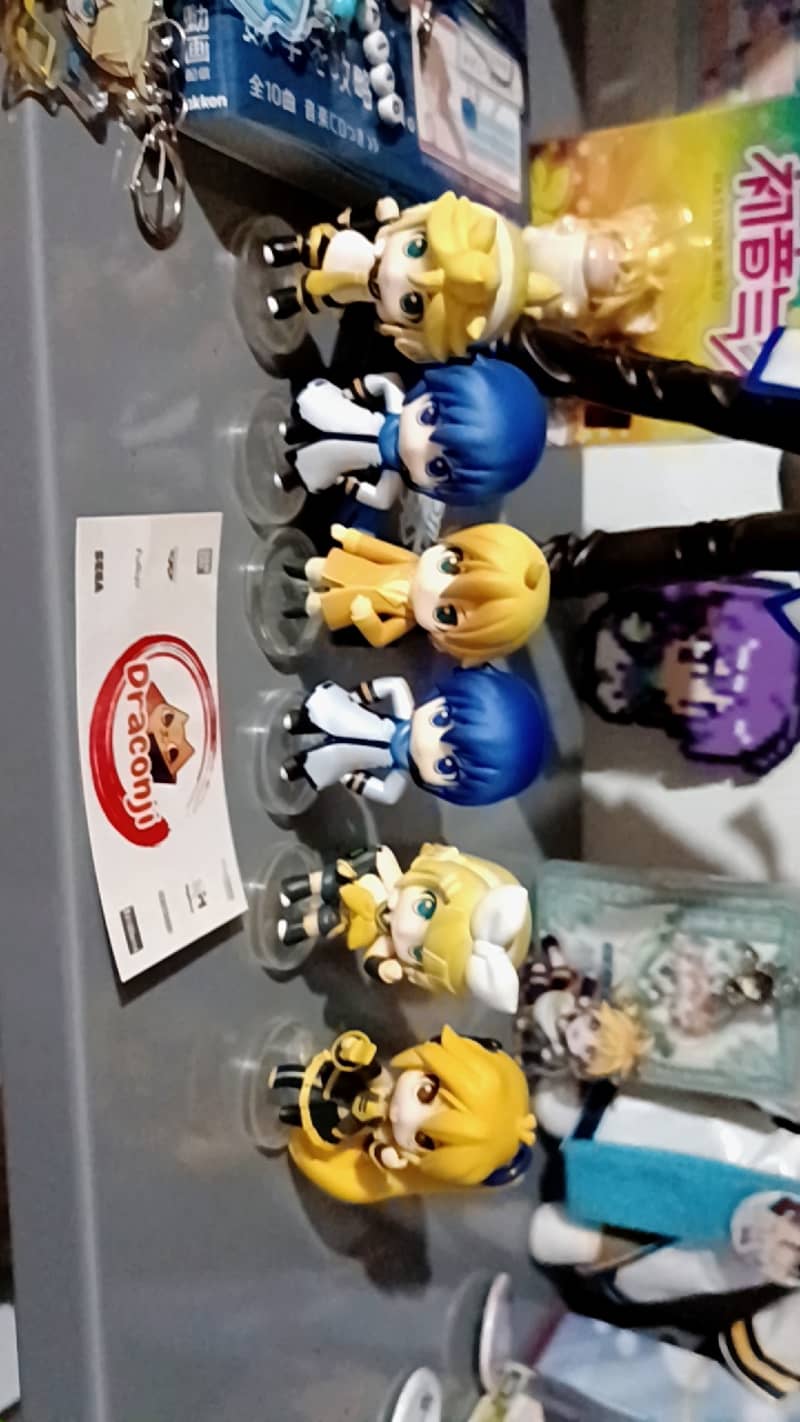 Gashapon Trading Figure Kaito - Nendoroid Petit Hatsune Miku Selection - Vocaloid (Good Smile Company) 4582191964249 (3).jpg
